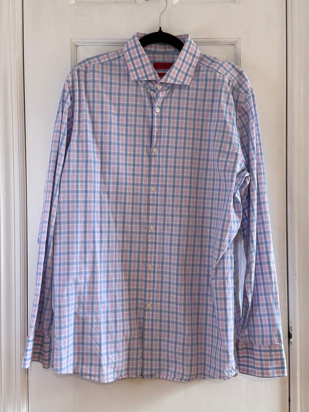 Hugo Boss "Sharp Fit"  dress shirt a pink/blue plaid Sz16.5